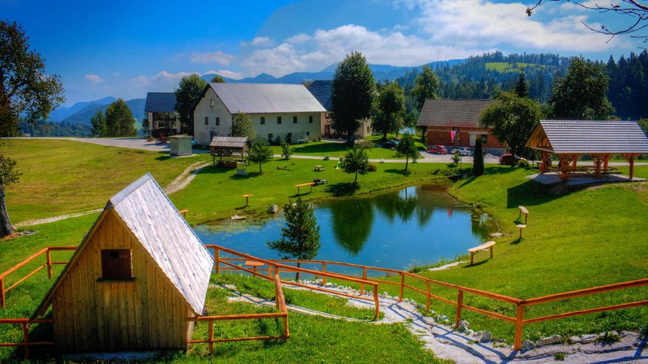Camp Vrhovc Zelezniki Exterior foto